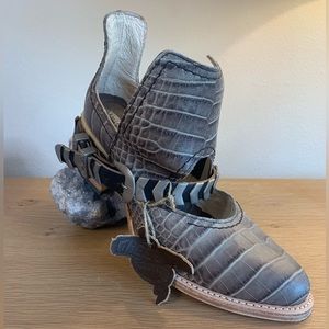 Bohemian Booties - Ankle Cutout - NWT - Neverworn